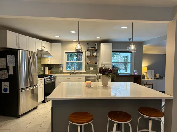 13475 W Graham St, New Berlin, WI 53151