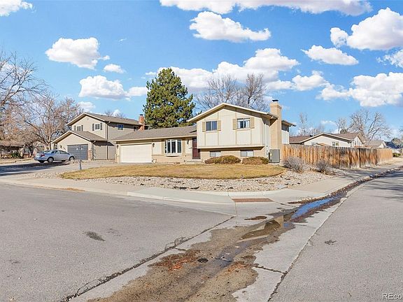 5th image of 515 Mahonia Place