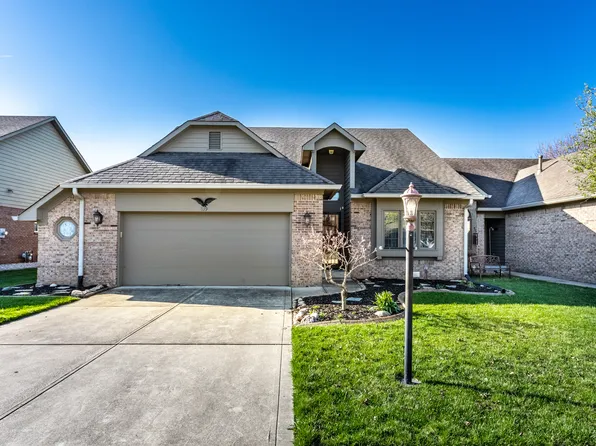 639 Brook Dr, Greenwood, IN 46143