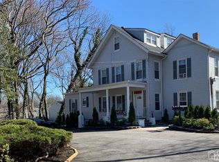 203 Woodbridge Ave #1, Metuchen, NJ