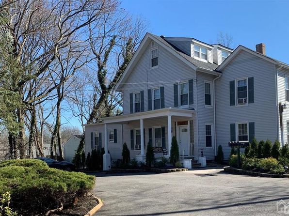 203 Woodbridge Ave #1