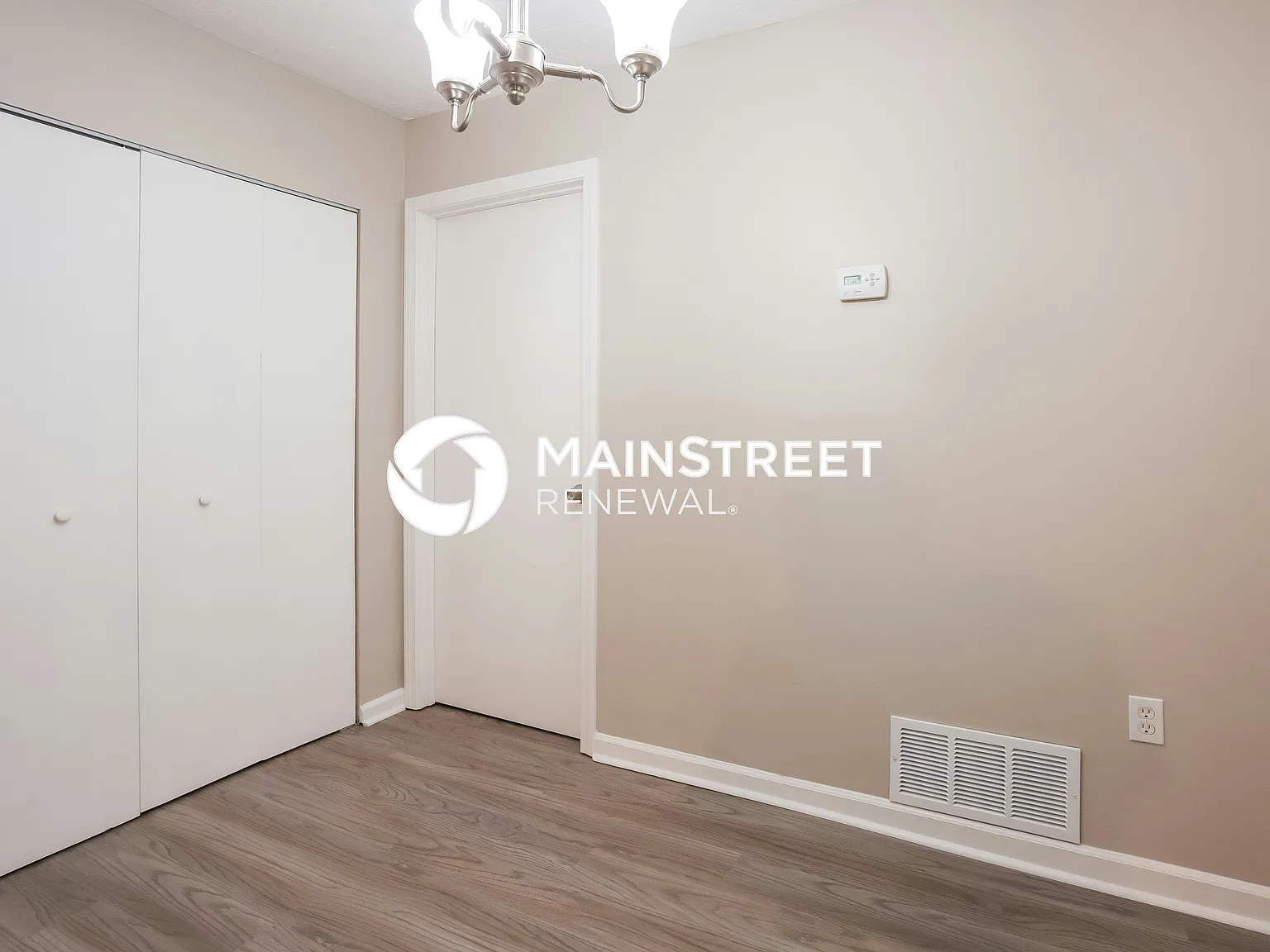 7254 Fernwood Dr — Photo 4