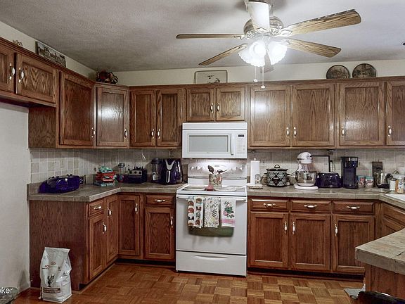 3rd image of 4312 Brownhurst Way