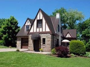 5 Windsor Pl, Bethel Park, PA 15102