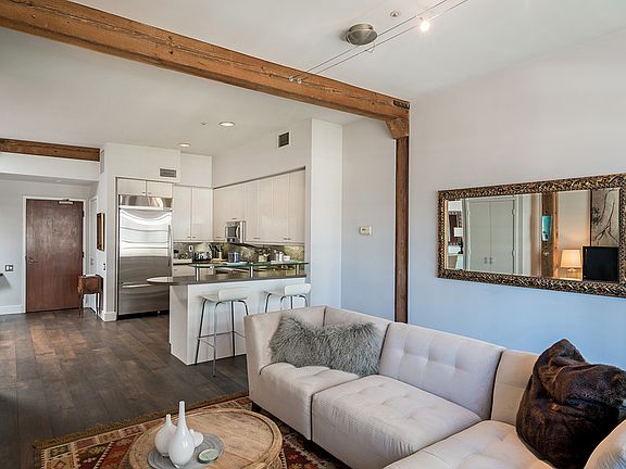 5th image of 500 W Harbor Dr Unit 1705