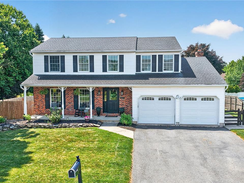 1st image of 164 Kingsbury Ct