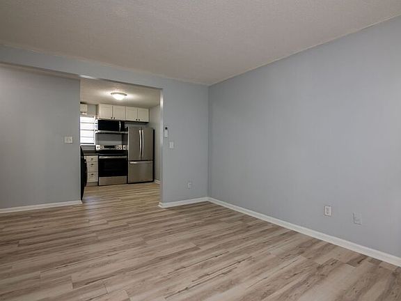 2nd image of 1609 11th Ct N APT E