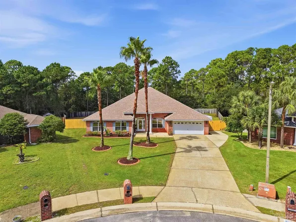 1530 Brigaten Ct, Gulf Breeze, FL 32563