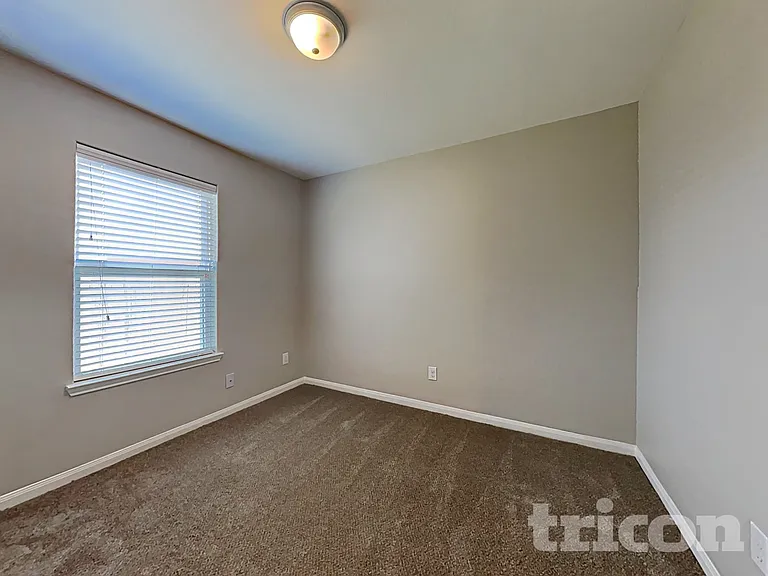 7918 Distant Harbor Rd — Photo 6