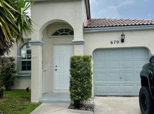 670 NW 154th Ave, Pembroke Pines, FL 33028