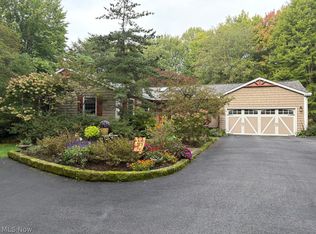 928 N Hametown Rd, Akron, OH 44333