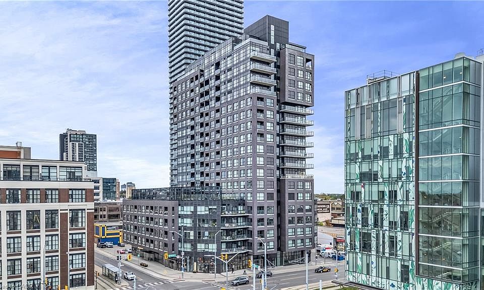 1st image of 1 Victoria St S #806
