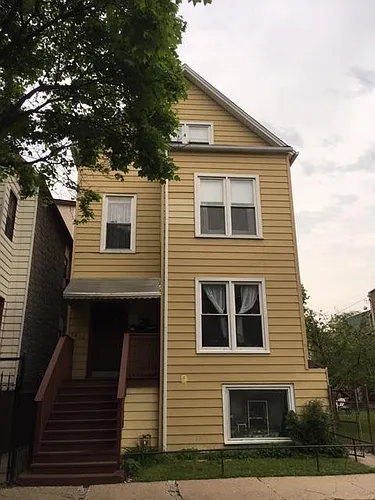 3423 N Paulina St #1 Photo 1