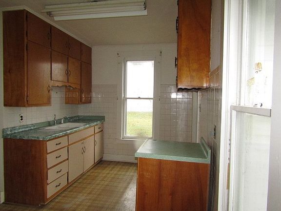 3rd image of 505 N Grant St