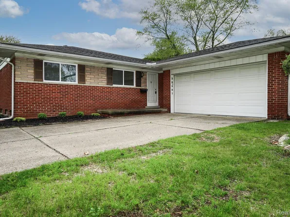 28407 Milton Ave, Warren, MI 48092