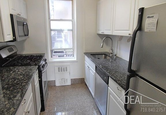 3rd image of 485 Ocean Ave APT 3A
