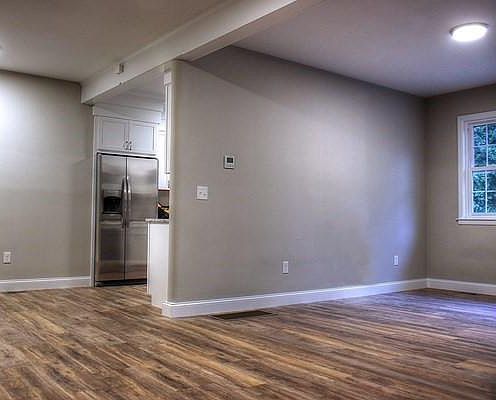 3rd image of 4 Montrose Park APT 3