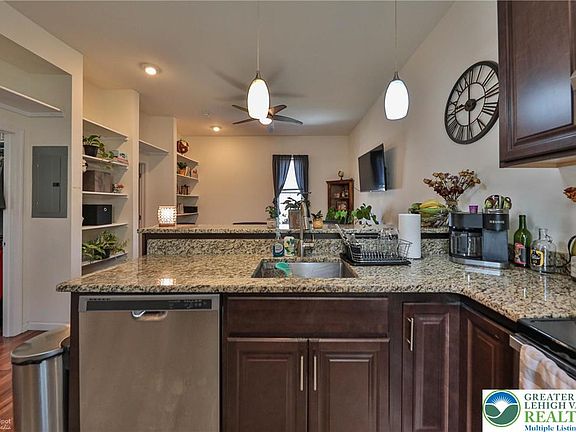 5th image of 328 Polk St APT 3