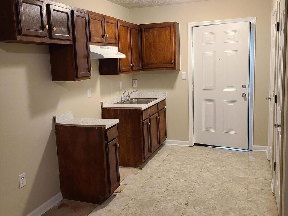 141 Weslee Way 10, Hazard, KY 41701 Zillow