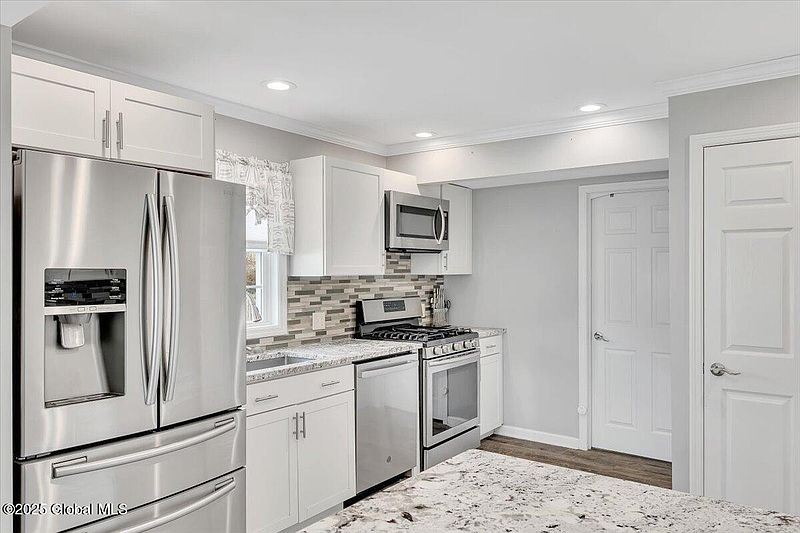 2nd image of 36 Plaske Drive