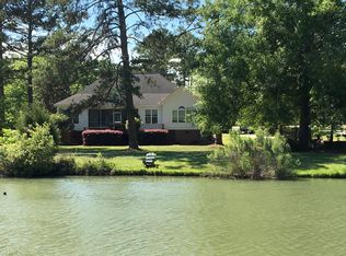 137 Silver Leaf Dr, Albany, GA 31721