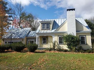 132 N Main St, Strong, ME 04983