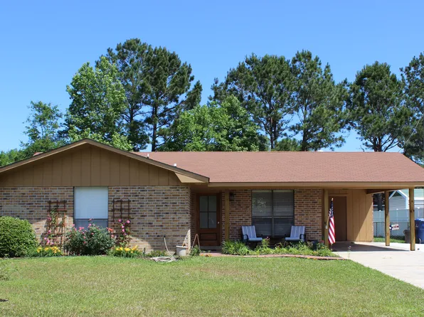 802 Stanton St, New Llano, LA 71461