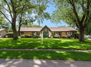4529 Brookshire Pkwy, Carmel, IN 46033