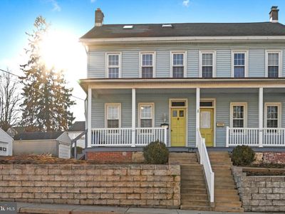 20 W Fulton St, Ephrata, PA, 17522