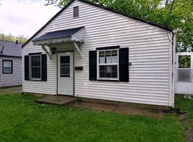 1st image of 219 Hayes Ave