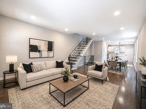2nd image of 4109 Baring St