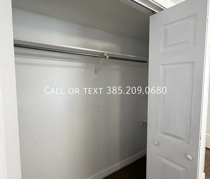 1924 S Columbia Ln — Photo 17