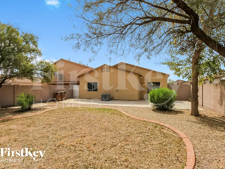 1232 E Omega Dr — Photo 17