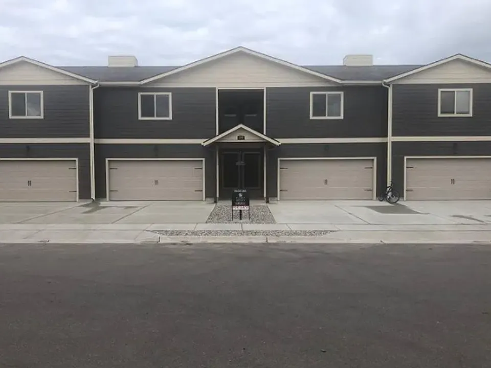 1305 Bunson Blvd