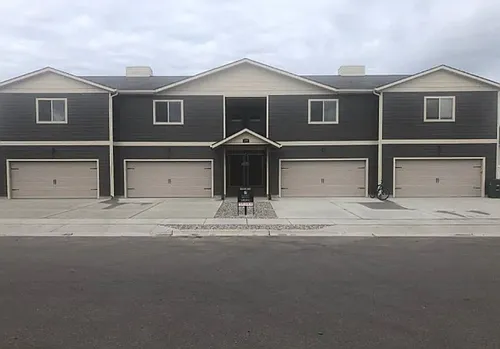 1305 Bunson Blvd Photo 1