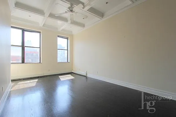 Rented by Hecht Group | media 18