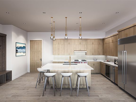 4th image of 20 E Main St #303
