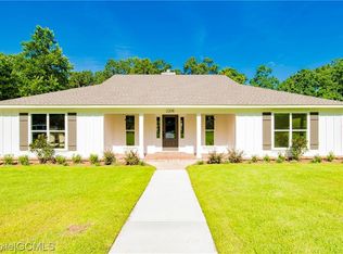 2208 Pine Needle Dr W, Mobile, AL 36609