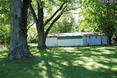 2nd image of 52659 Darrow Rd