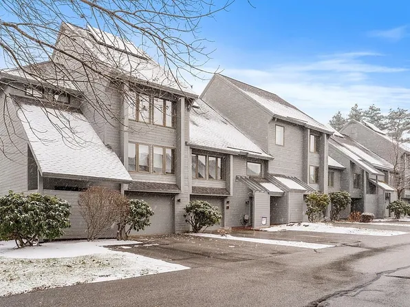 5 Tsienneto Road #48, Derry, NH 03038