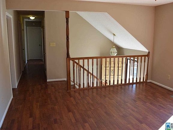 3rd image of 279 Cambo Dr