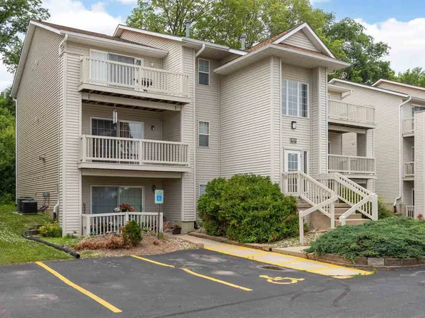 3513 E Ave Nw #F, Cedar Rapids, IA 52405