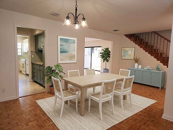 Dining Room - Virtual