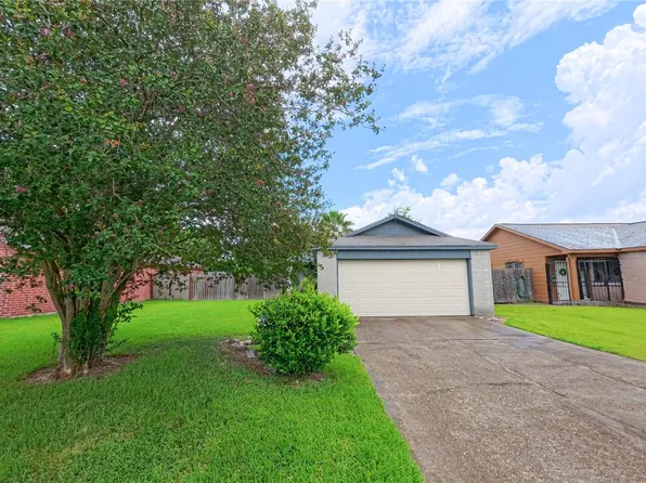 8618 Van Hut Ln, Houston, TX 77044