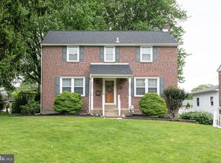 248 Colonial Park Dr, Springfield, PA 19064
