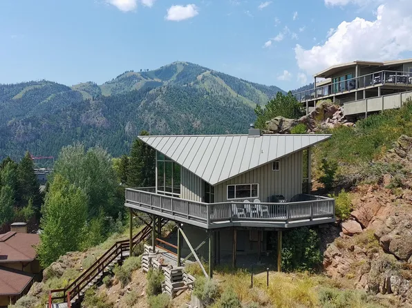 791 5th St E, Ketchum, ID 83340