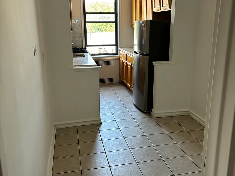 42-05 48th Ave #3D — Photo 8