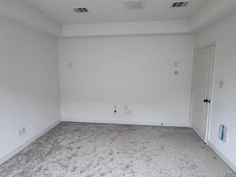 2441 Kates Pl — Photo 16