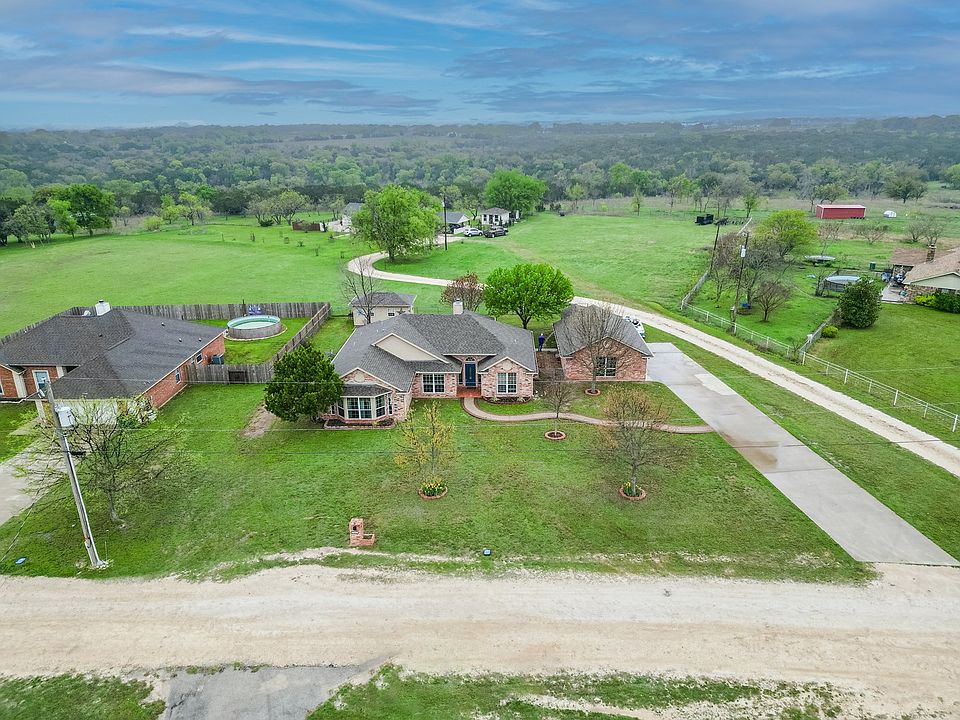 1st image of 1408 Woodville Dr
