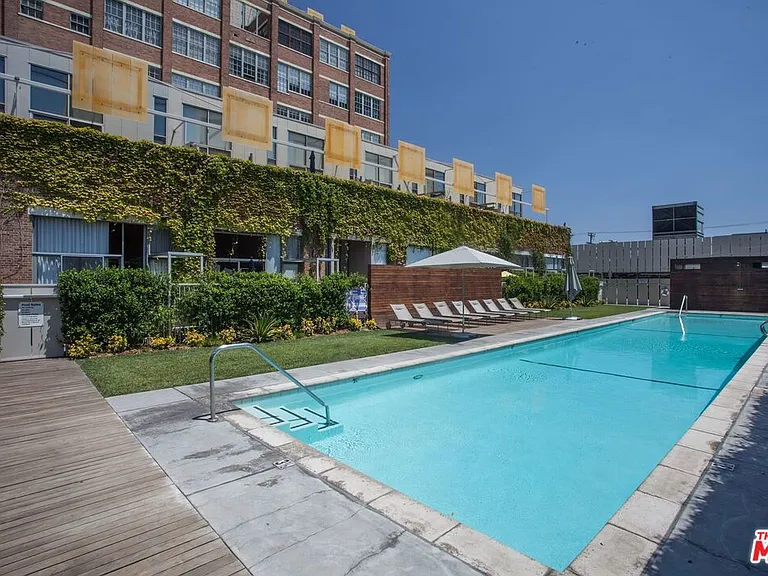 1850 Industrial St #114 — Photo 16
